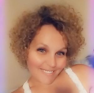 Meet your Posher, Justina